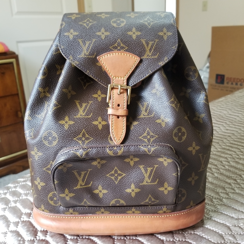 AUTHENTIC vintage Montsouris MM (23 yrs.old)
